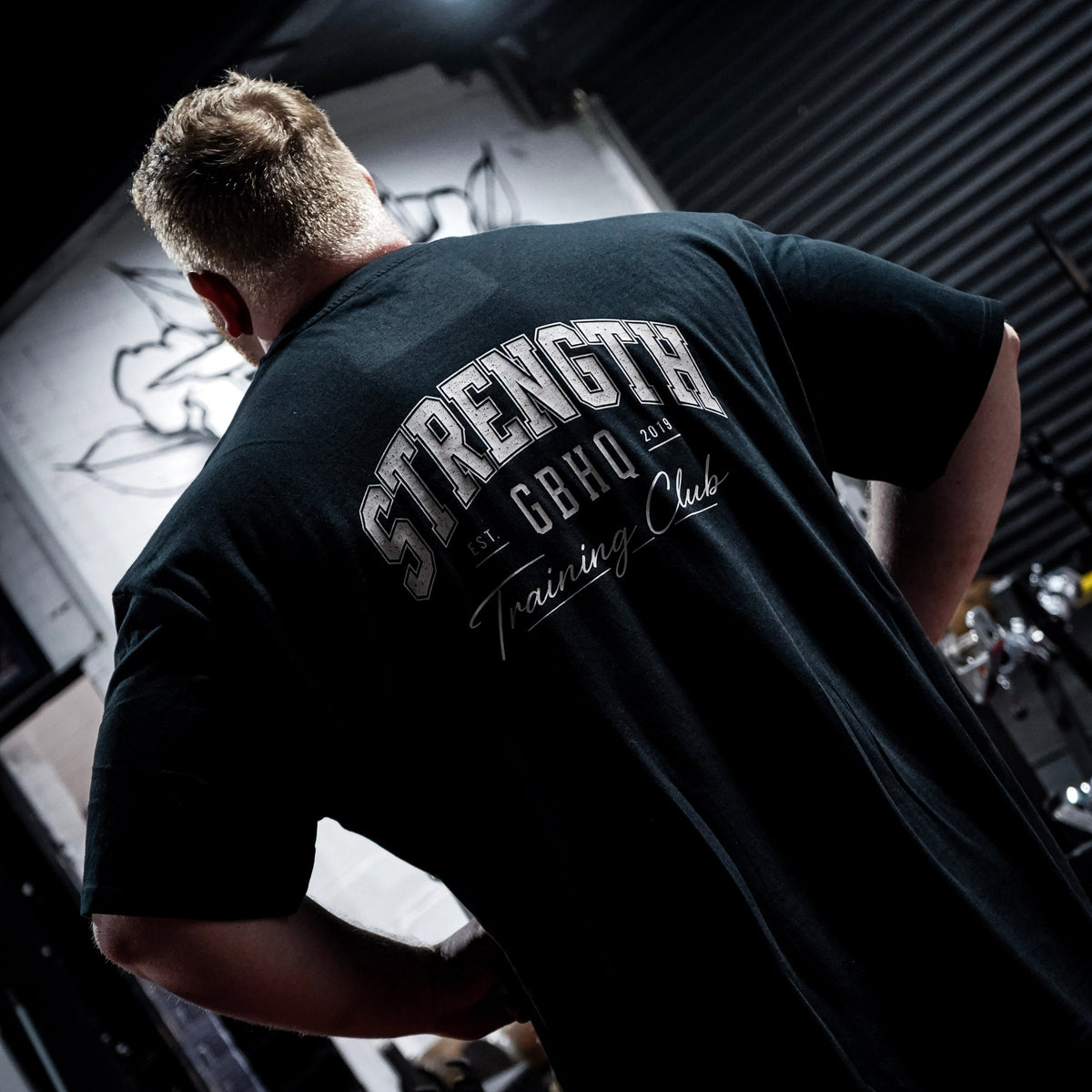 Strength Training T-Shirt [m] : Black